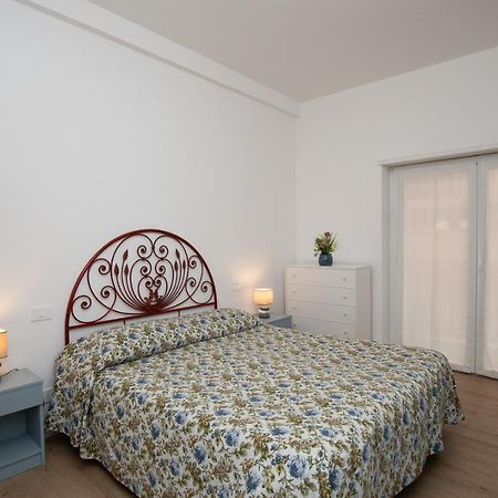 Appartamento Di 65 Mq. A 50 Metri Dal Mare Albissola Marina Exterior photo